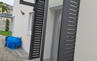 Glas- und Metalldächer
